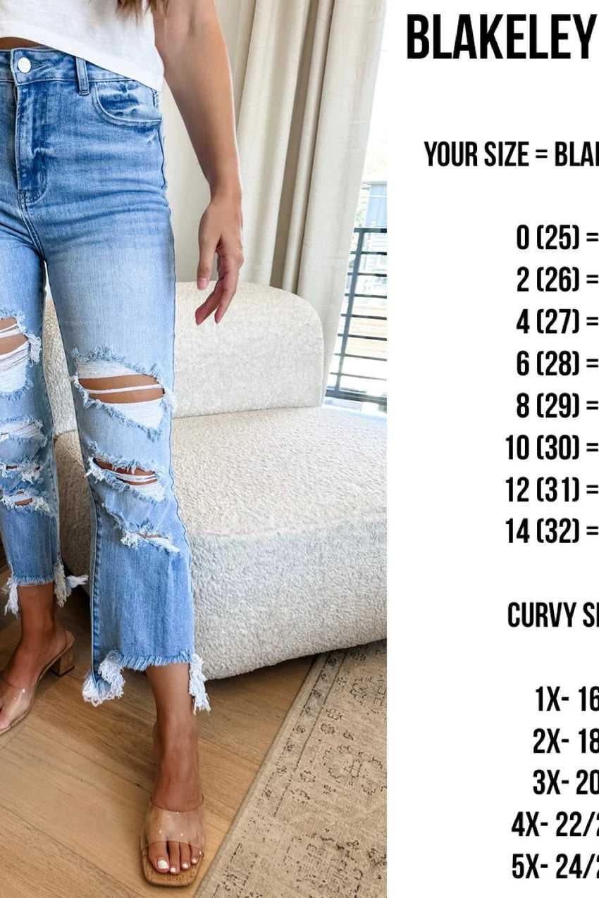 URBAN DISTRESSED CROP JEAN