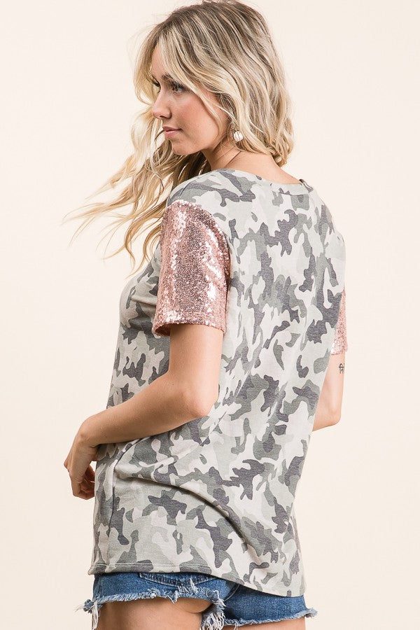 V-Neck Camo Print Knit Top