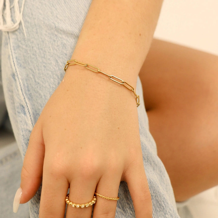 18K Gold Paperclip Chain Bracelet