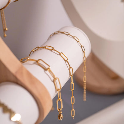 18K Gold Paperclip Chain Bracelet