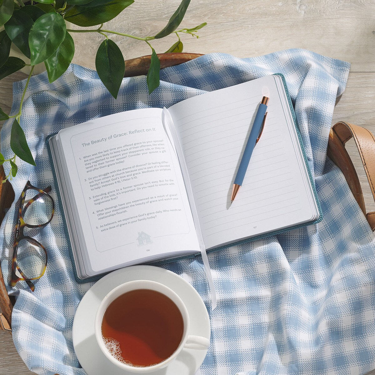 Beautifully Blended 101 Devotional to Encourage Couples