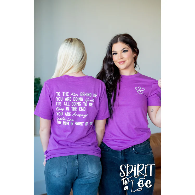 To The Mom Behind Me Pocket Tee