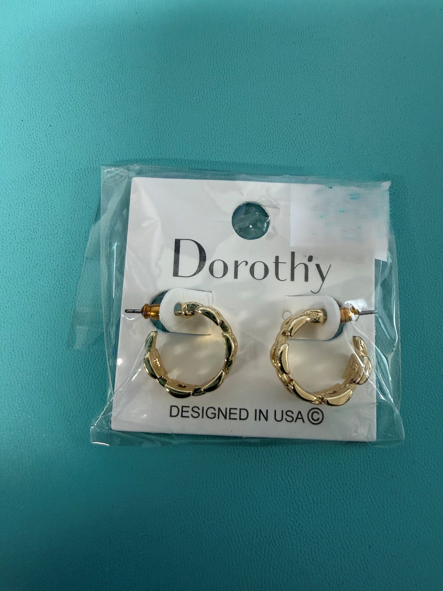 Small Chain Link Earrings