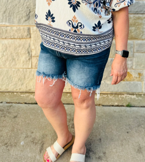 Mid Rise Raw Frayed Hem Denim Shorts 3X